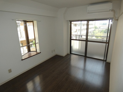 【寝室】 | ビコーハイツ | ゆったりした洋室です