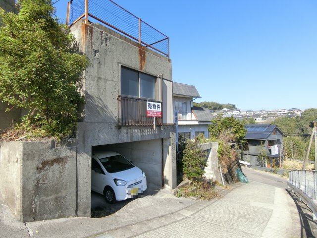 【前面道路含む現地写真】の画像
