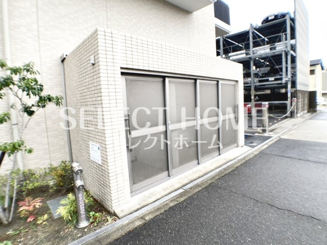  | アルバックス岡崎駅東
