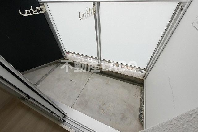 エルミタージュ難波南Ⅴのバルコニー