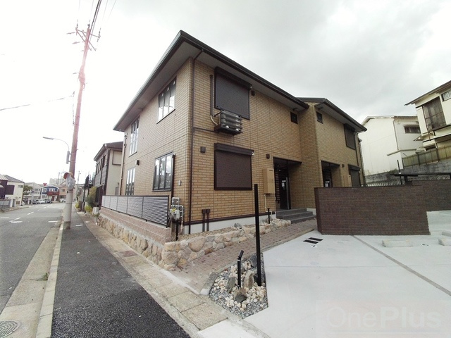 コンフォート西岡本の外観