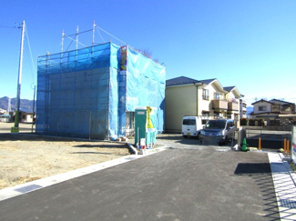 【前面道路含む現地写真】 | 前面道路含む現地写真です