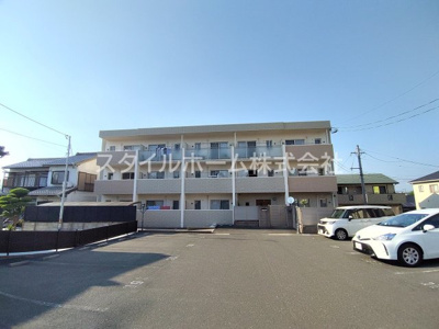 【外観】 | カーサハナブサ | 落ち着いた雰囲気の外観です