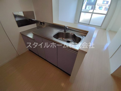 【キッチン】 | カーサハナブサ | 別部屋の写真です。