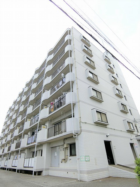 INOVE武蔵砂川の外観