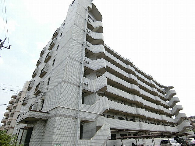 INOVE武蔵砂川の外観