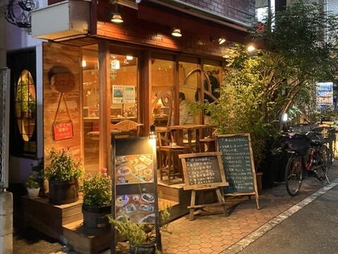 葭原ビルの外観