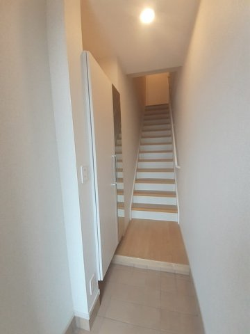 メゾン椿の玄関