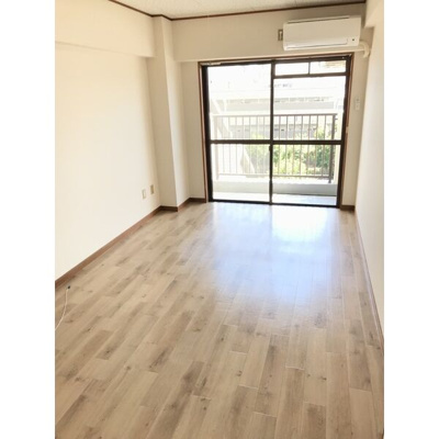 【居間・リビング】 | 服部マンション