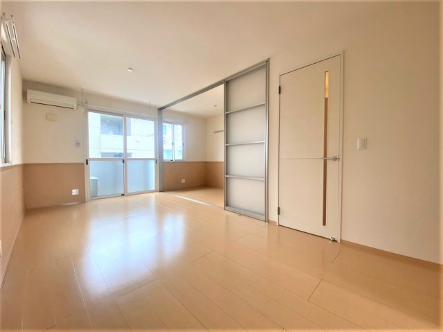 ベルメゾンⅡの居間・リビング