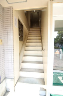 【エントランス】