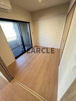 【寝室】 | 増田屋ビル | 開放的な寝室です