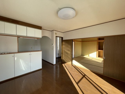 【居間・リビング】 | メゾン・ラポルテ