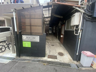 【エントランス】 | RIZEONE松原