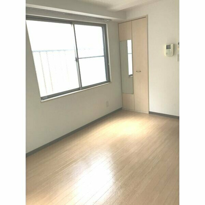 【内装】 | e池下