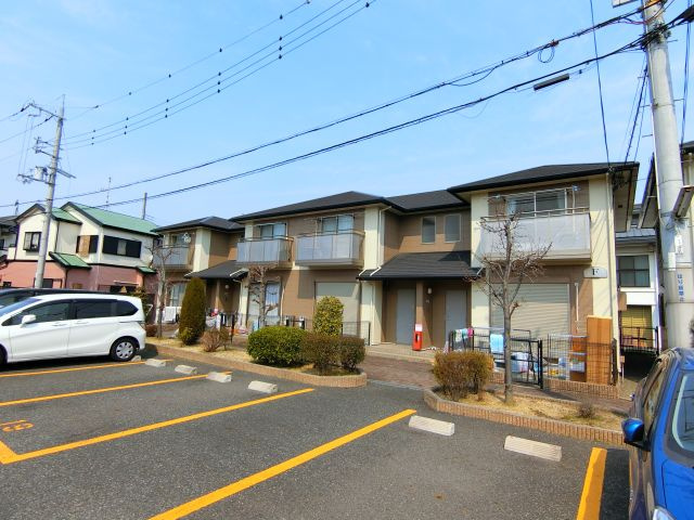 リビングタウン狭山池