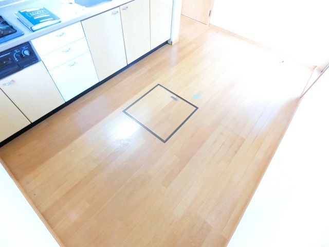 リビングタウン狭山池のキッチン|同物件別部屋イメージ写真
