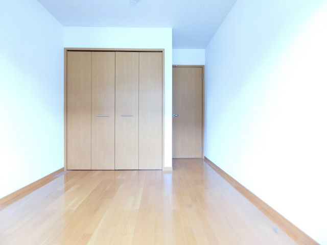 リビングタウン狭山池の洋室|同物件別部屋イメージ写真
