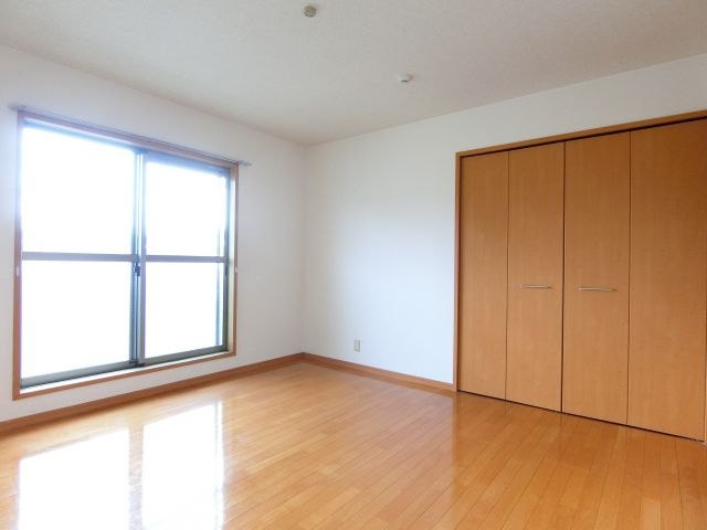 リビングタウン狭山池の寝室|同物件別部屋イメージ写真