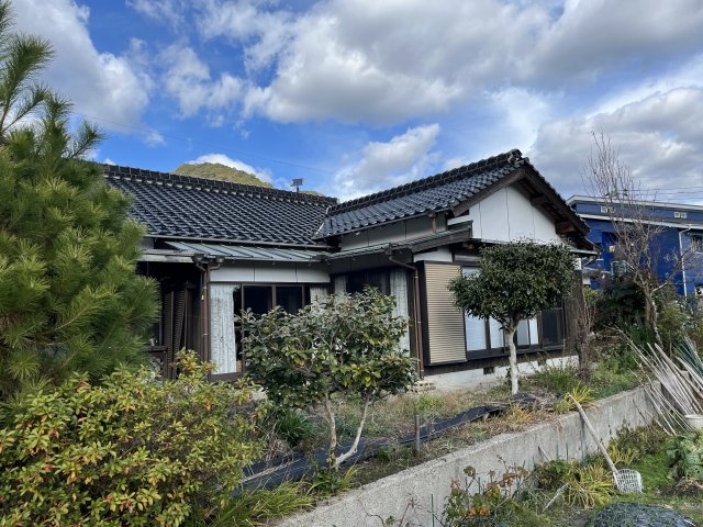 山口市糸米一丁目中古住宅の外観