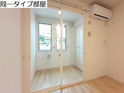 【内装】 | リヴァフォース