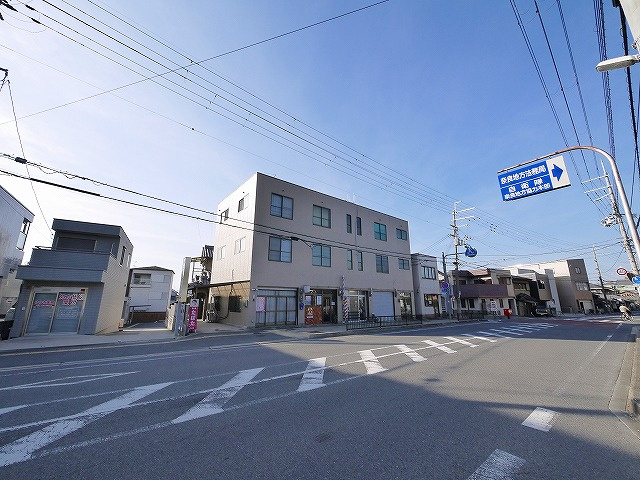 タナベビルの周辺