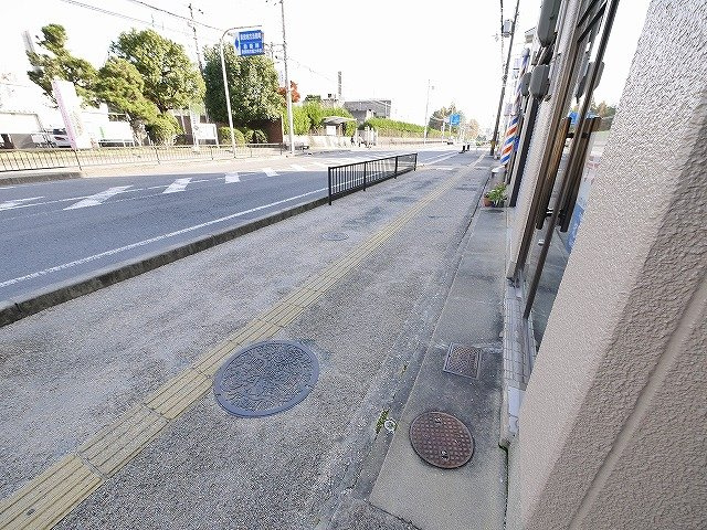 タナベビルの周辺