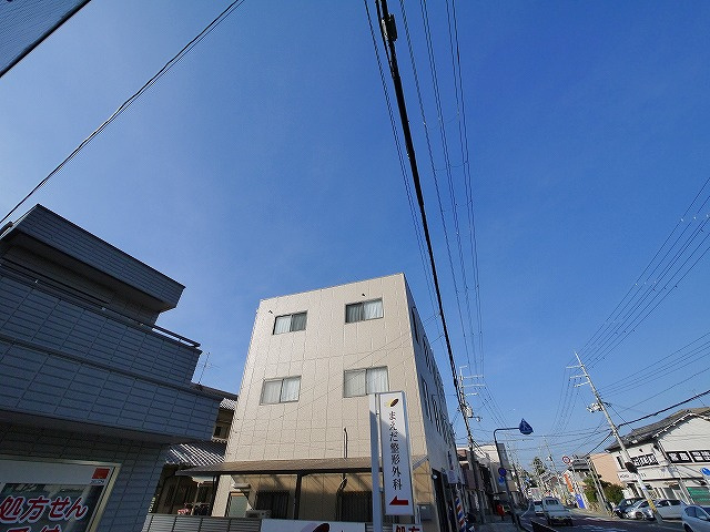 タナベビルの周辺