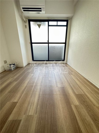 【居間・リビング】 | グランディール壹番館 | リビングです