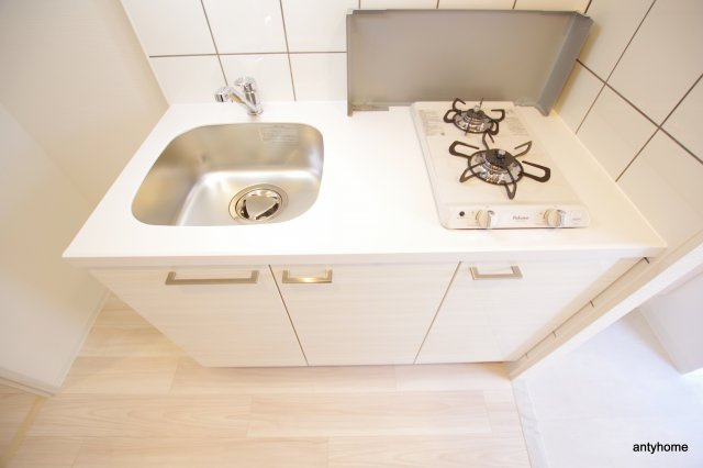 エスリード大阪梅田リュクス　仲介手数料無料のキッチン