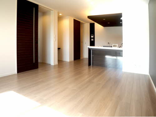 熊本市中央区水前寺６丁目の賃貸マンションの居間・リビング