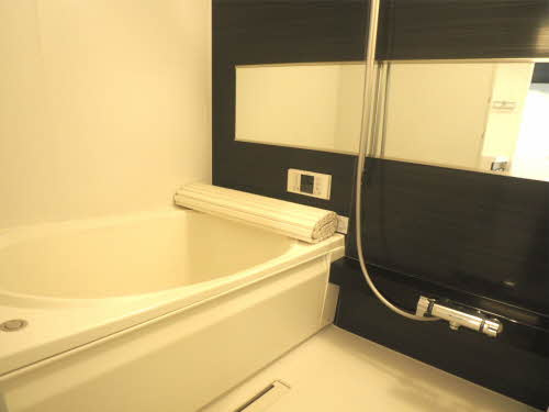 熊本市中央区水前寺６丁目の賃貸マンションの浴室