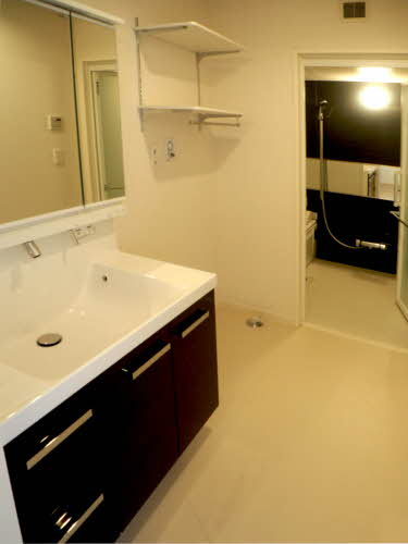 熊本市中央区水前寺６丁目の賃貸マンションの独立洗面台