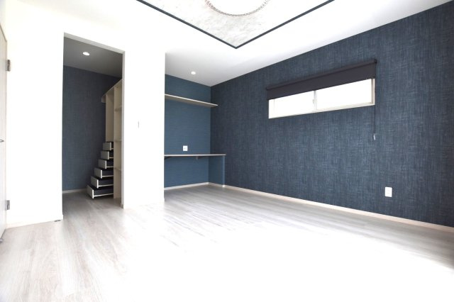 戸建　安八郡安八町森部　全13区画分譲の洋室|全居室にたっぷり収納できる大型収納を設置。窓ガラスは断熱性能や結露防止効果の高いペアガラスです。