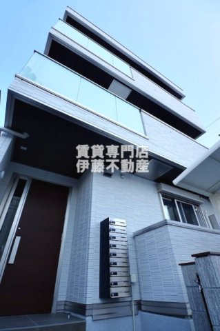 アリヴィオの外観