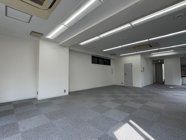 アザブビルディングNo.3の内装