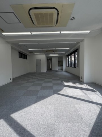 アザブビルディングNo.3の内装