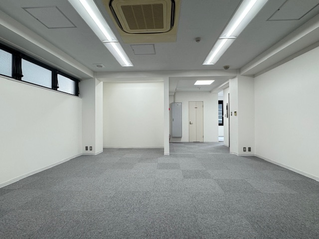 アザブビルディングNo.3の内装