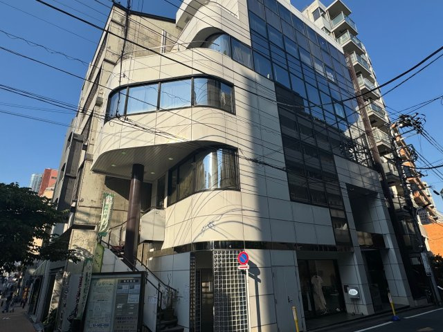 アザブビルディングNo.3の外観