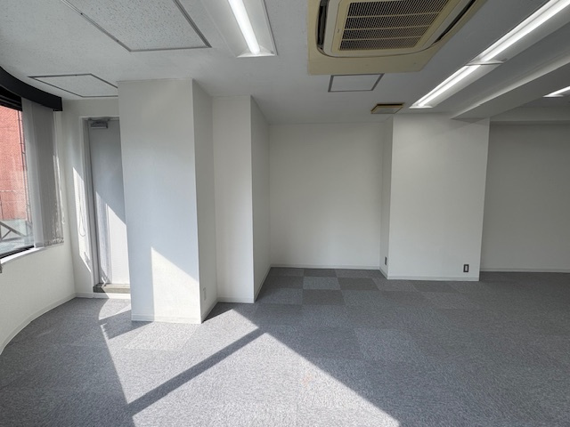 アザブビルディングNo.3の内装