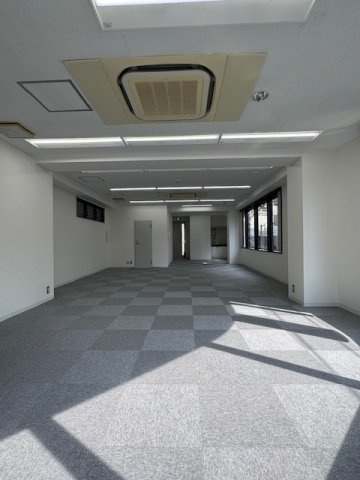 アザブビルディングNo.3の内装