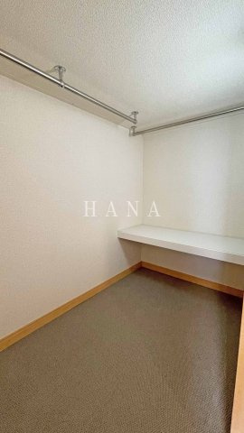 レオパレス新座サンハイツの収納