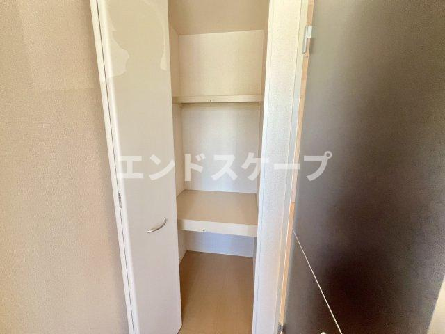 アンベリールの収納|高崎、前橋、伊勢崎エリアのお部屋探しはエンドスケープまで！お客様の理想お聞かせ下さい♪