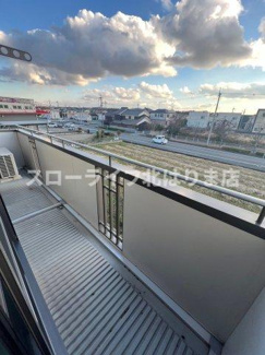 【バルコニー】 | シャルム　梶原