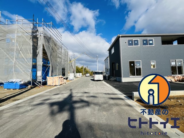 クレイドルガーデン広川町新代第4の前面道路含む現地写真