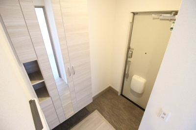 【玄関】 | メゾン・ド・五条宮