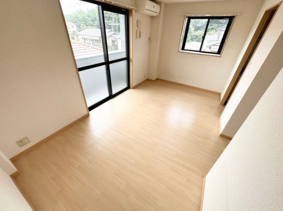 【居間・リビング】 | フォレストヴィラ