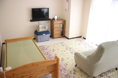 【居間・リビング】 | ロイヤルリゾート琵琶湖　