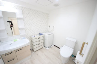 【トイレ】 | ロイヤルリゾート琵琶湖　 | 洗面、トイレ