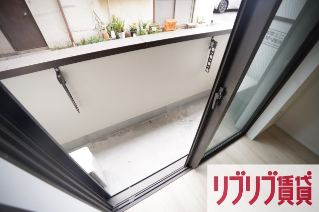 テリアズ港町のバルコニー